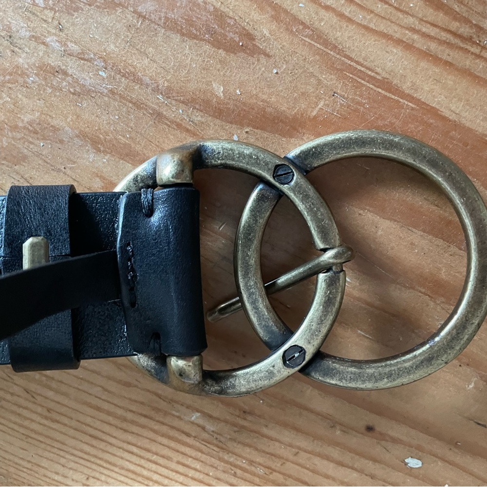 Sundance Black Brass Circle Italian Leather - Picture 3 of 11